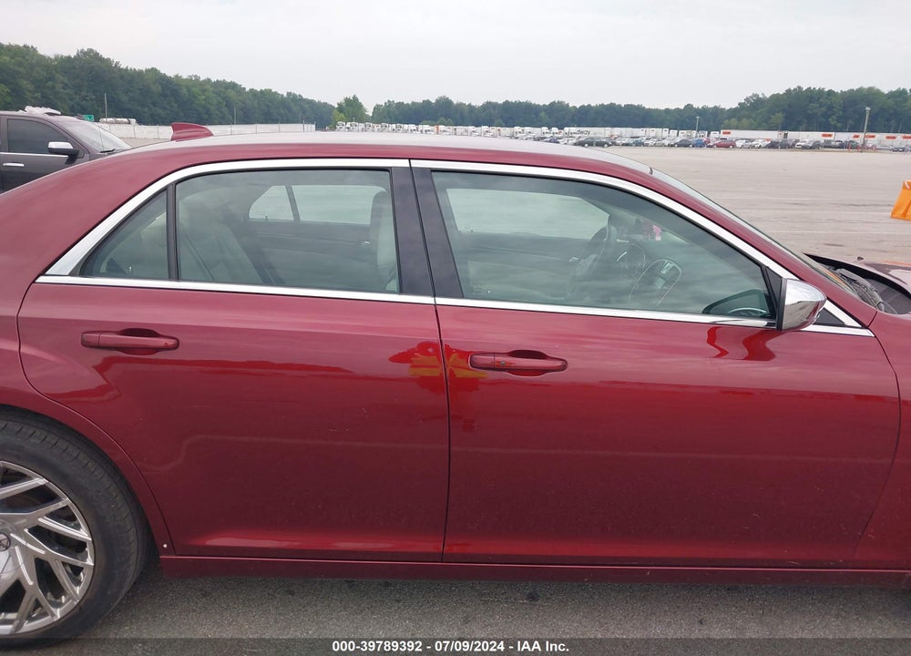 2016 CHRYSLER 300 LIMITED VIN: 2C3CCARG0GH124306