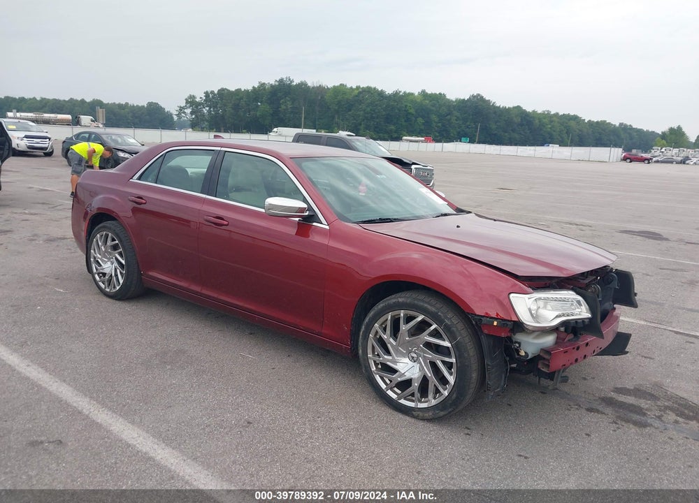 2016 CHRYSLER 300 LIMITED VIN: 2C3CCARG0GH124306