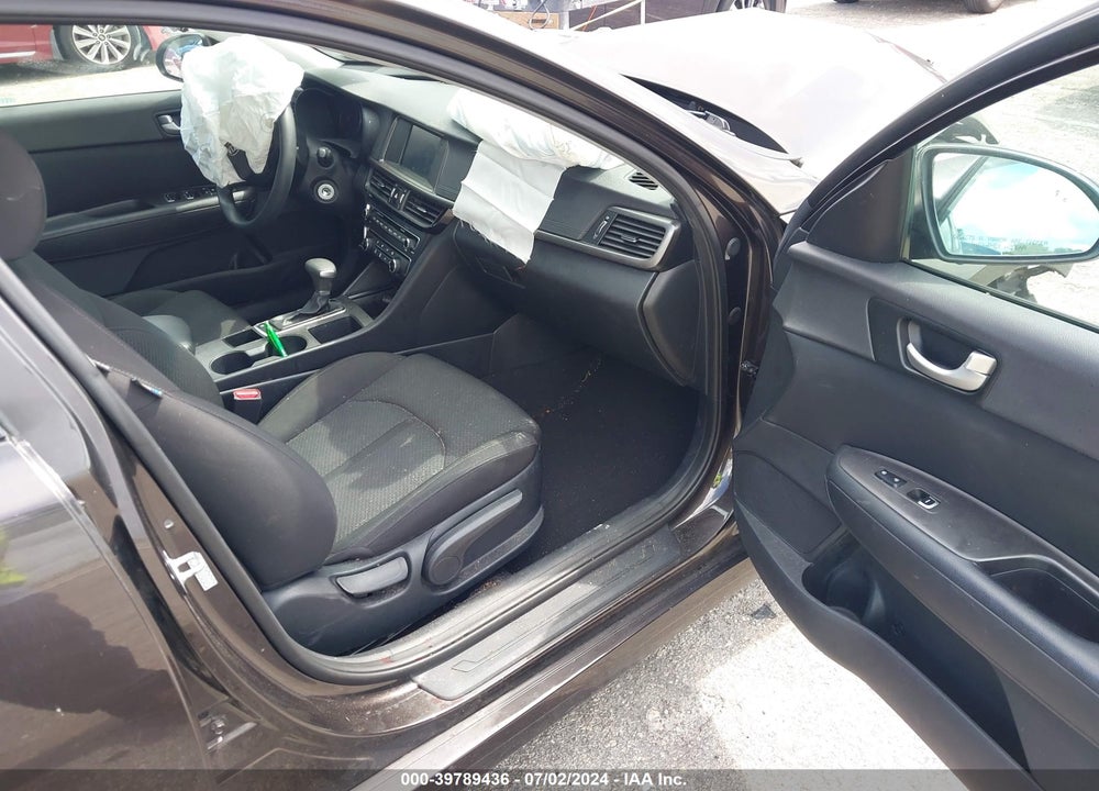 2018 KIA OPTIMA LX VIN: KNAGT4L30J5234644