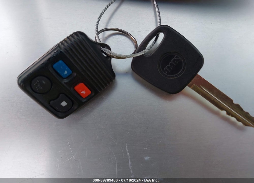 2002 FORD FOCUS SE/ZTW VIN: 1FAFP36362W262815