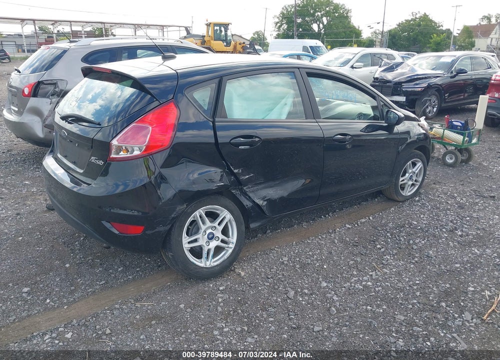 2018 FORD FIESTA SE VIN: 3FADP4EJ1JM118522