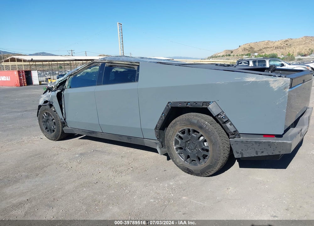 2024 TESLA CYBERTRUCK VIN: 7G2CEHEE6RA004290