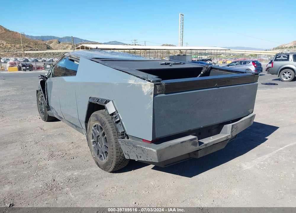 2024 TESLA CYBERTRUCK VIN: 7G2CEHEE6RA004290