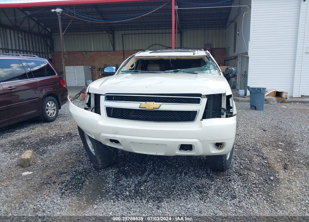 2011 CHEVROLET TAHOE LTZ VIN: 1GNSKCE02BR188779