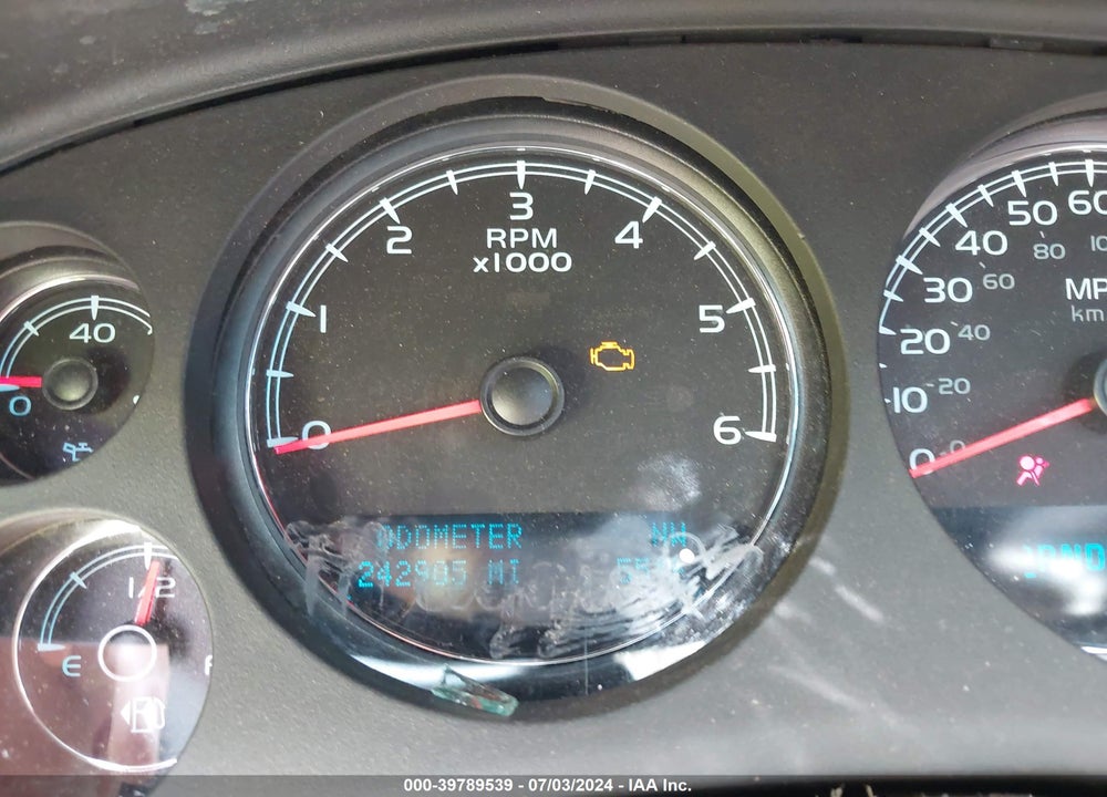 2011 CHEVROLET TAHOE LTZ VIN: 1GNSKCE02BR188779