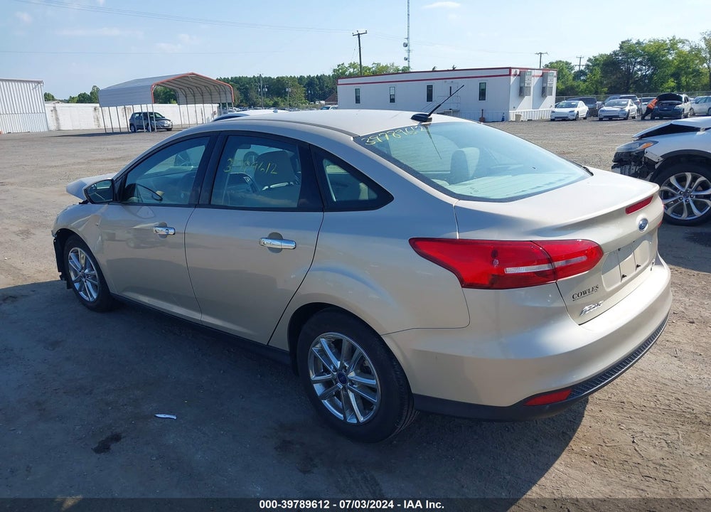 2018 FORD FOCUS SE VIN: 1FADP3FE5JL238868