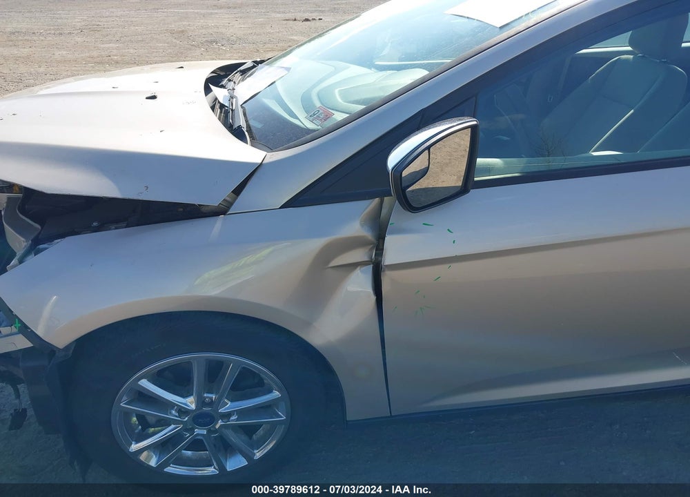 2018 FORD FOCUS SE VIN: 1FADP3FE5JL238868