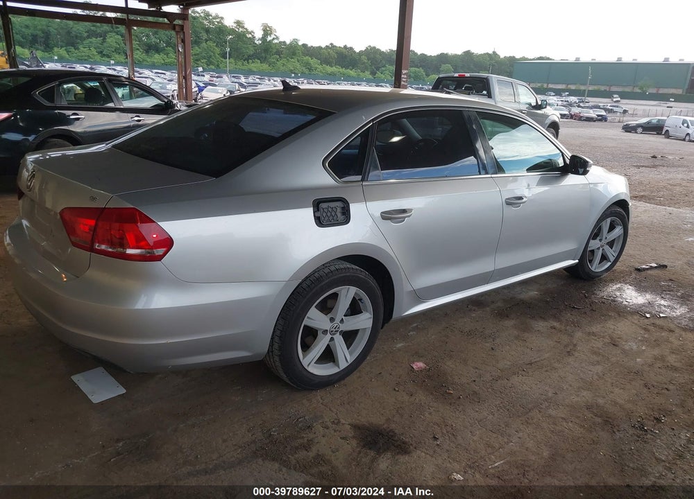 2013 VOLKSWAGEN PASSAT VIN: 1VWBP7A30DC066619