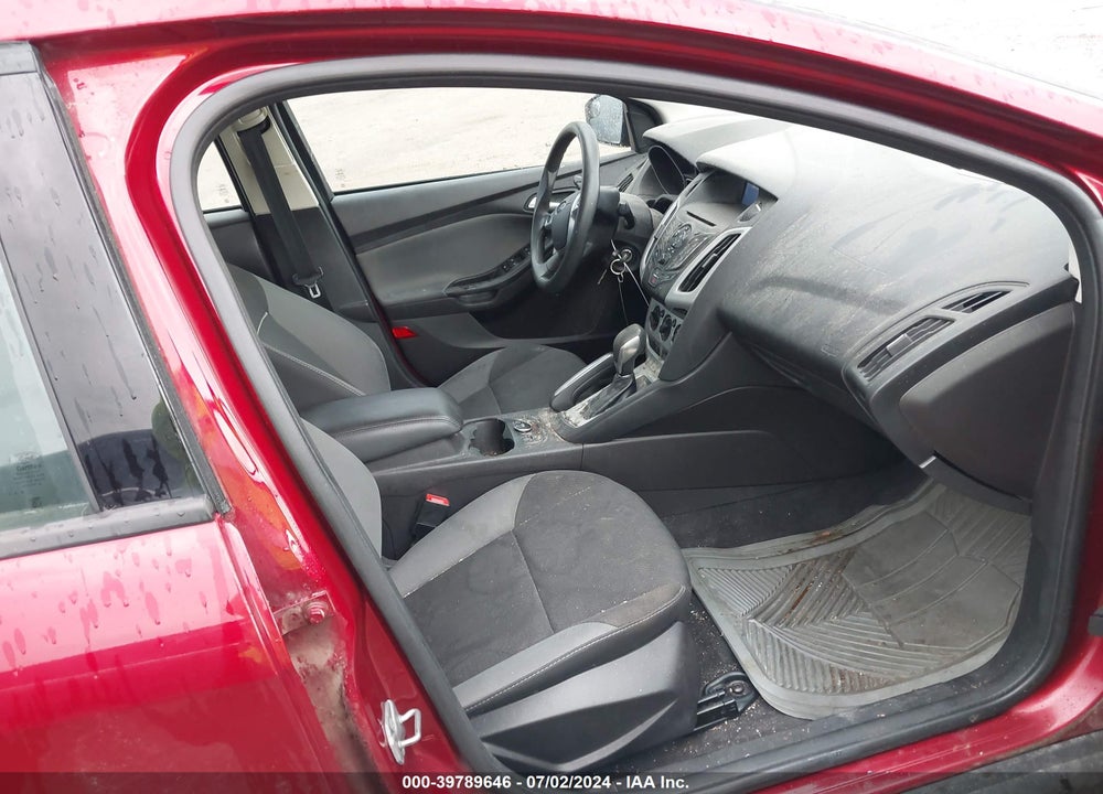 2014 FORD FOCUS SE VIN: 1FADP3F20EL159023