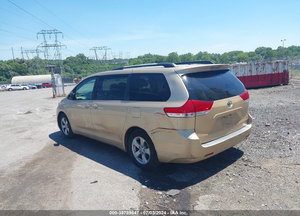 2011 TOYOTA SIENNA LE V6 VIN: 5TDKK3DC5BS052958