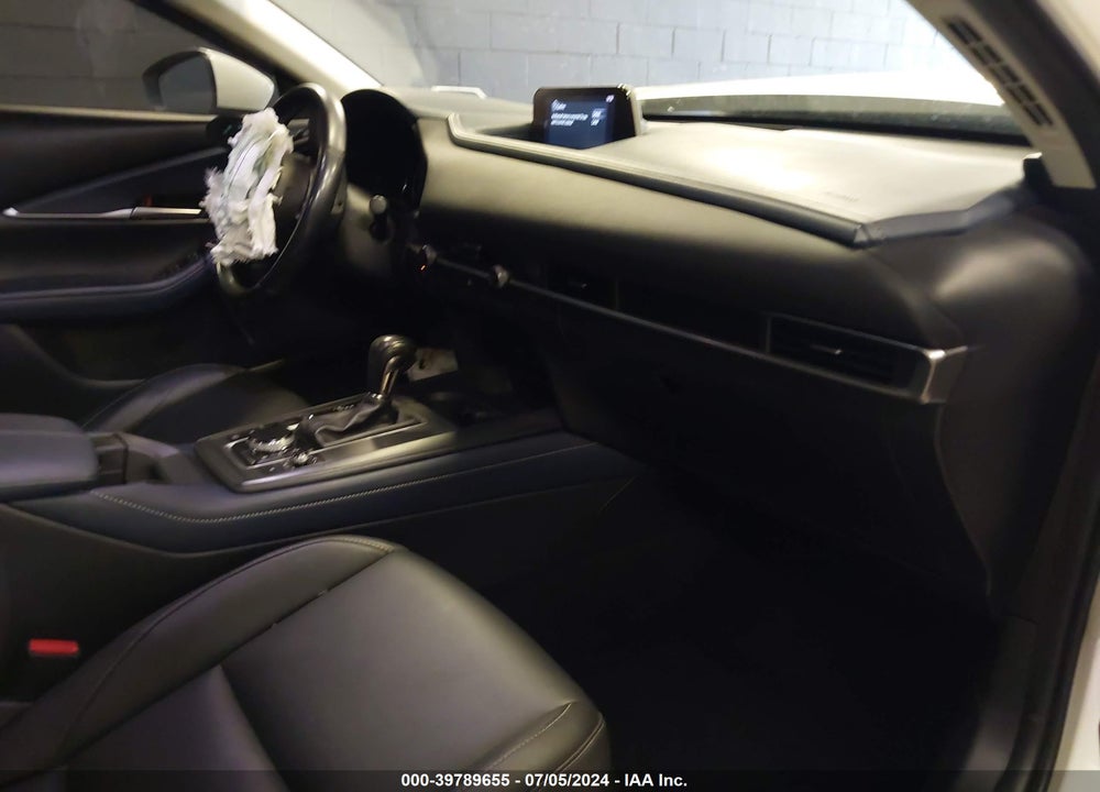 2021 MAZDA CX-30 SELECT VIN: 3MVDMBBL0MM223410