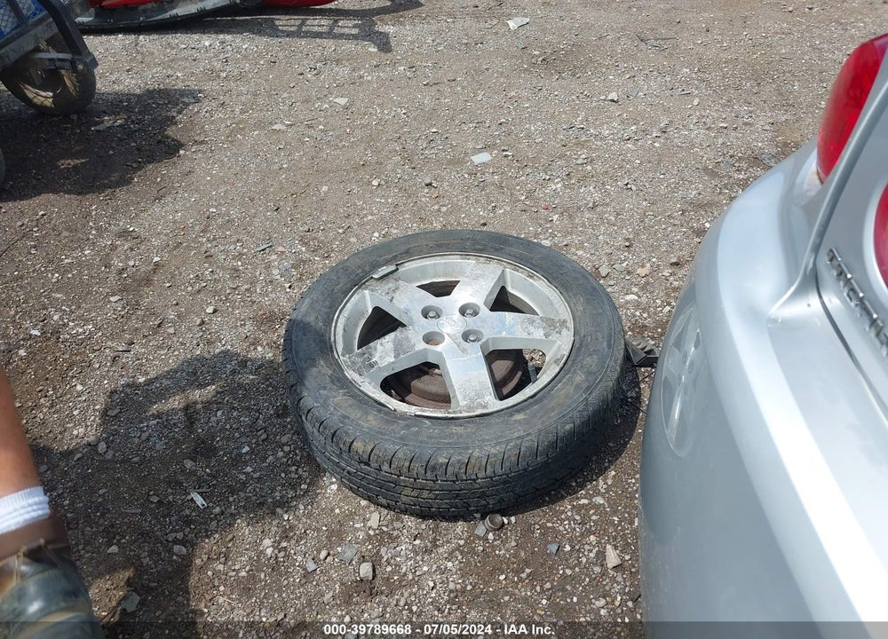 2005 CHEVROLET COBALT LS VIN: 1G1AL12F157640082