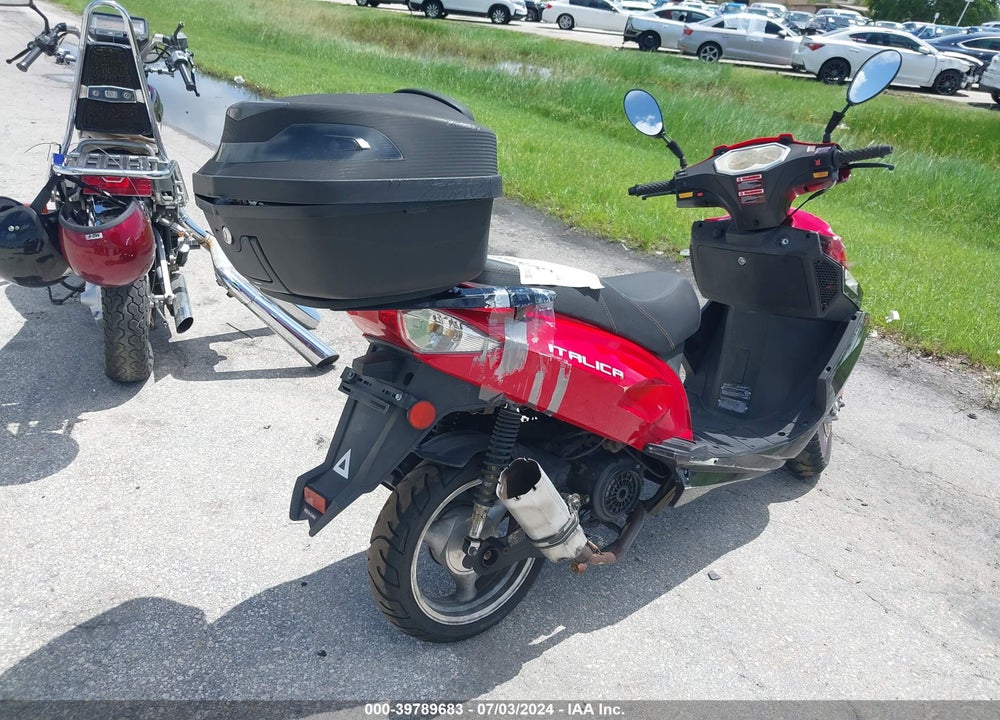 2022 YNGF 150CC SCOOTER VIN: LL0TCKPS2NG000092