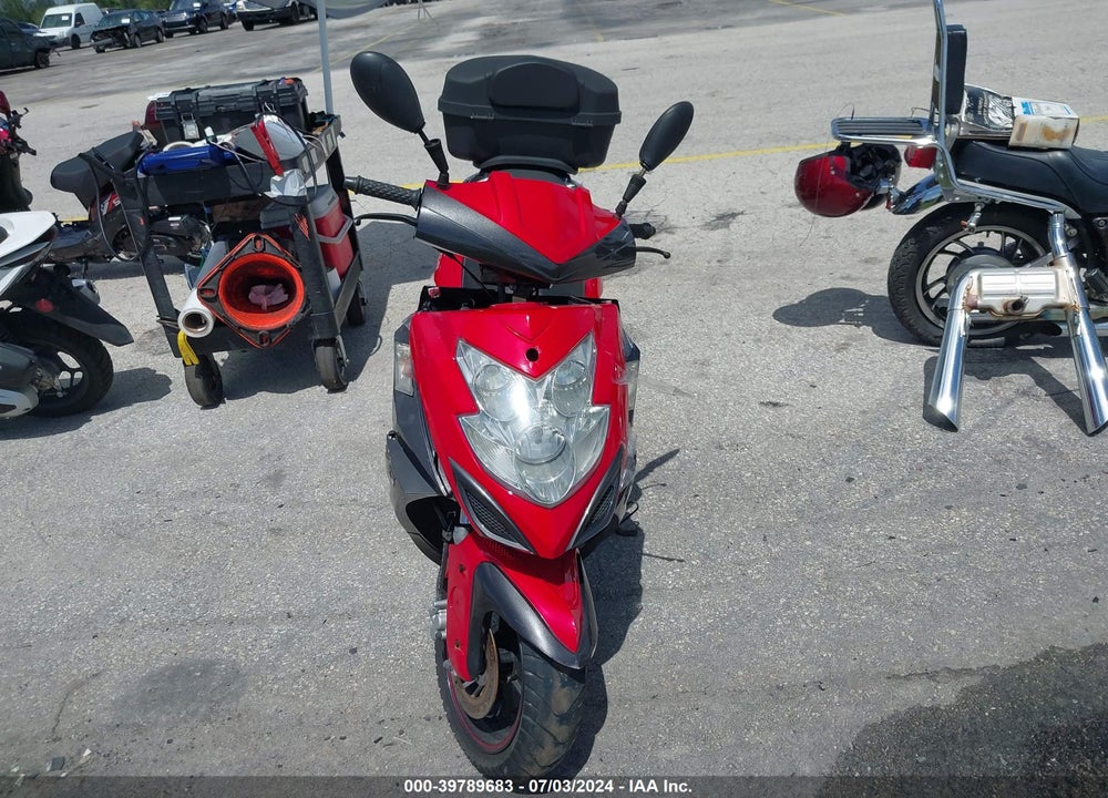 2022 YNGF 150CC SCOOTER VIN: LL0TCKPS2NG000092