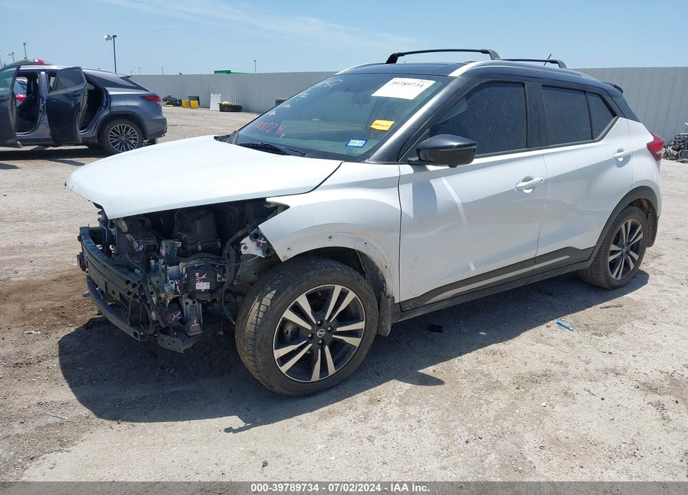 2019 NISSAN KICKS SR VIN: 3N1CP5CU6KL506039