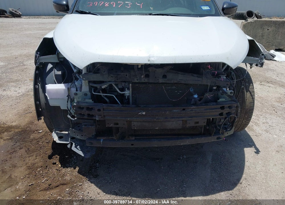 2019 NISSAN KICKS SR VIN: 3N1CP5CU6KL506039