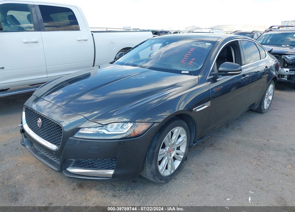 2017 JAGUAR XF 35T PREMIUM VIN: SAJBD4BV4HCY29758