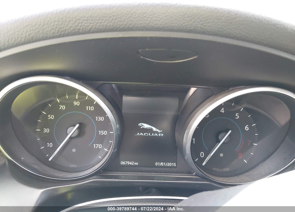 2017 JAGUAR XF 35T PREMIUM VIN: SAJBD4BV4HCY29758