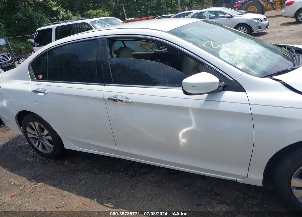 2015 HONDA ACCORD LX VIN: 1HGCR2F31FA059224
