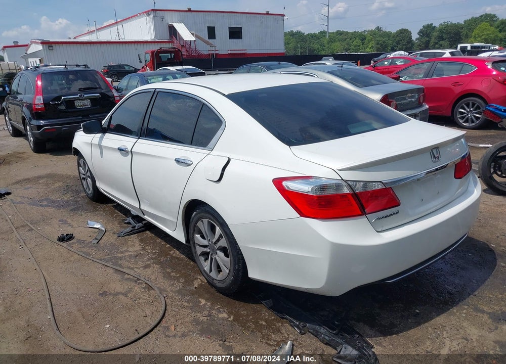 2015 HONDA ACCORD LX VIN: 1HGCR2F31FA059224