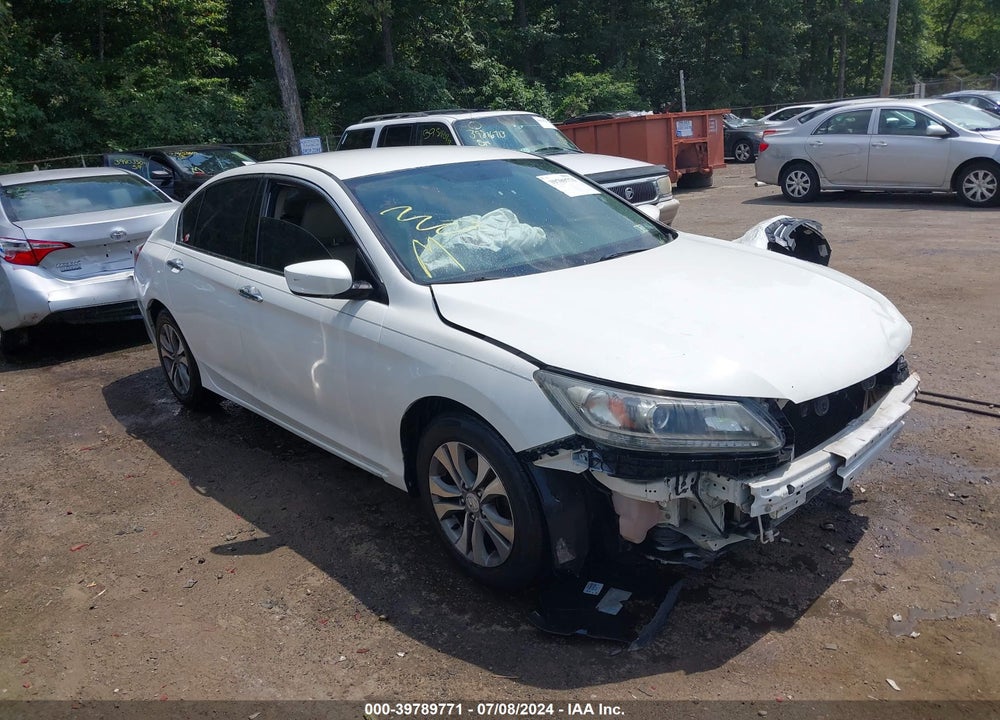 2015 HONDA ACCORD LX VIN: 1HGCR2F31FA059224