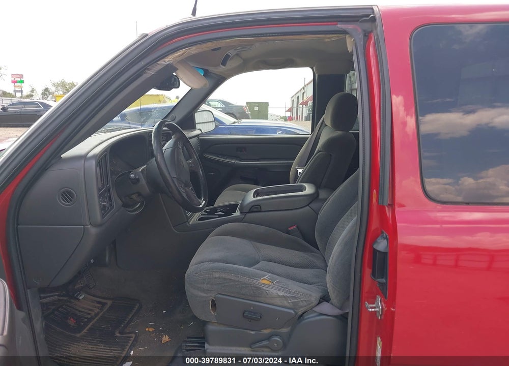 2004 CHEVROLET SILVERADO 1500 LS VIN: 2GCEC19TX41342761