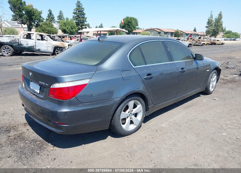 2008 BMW 528XI VIN: WBANV13588CZ60436