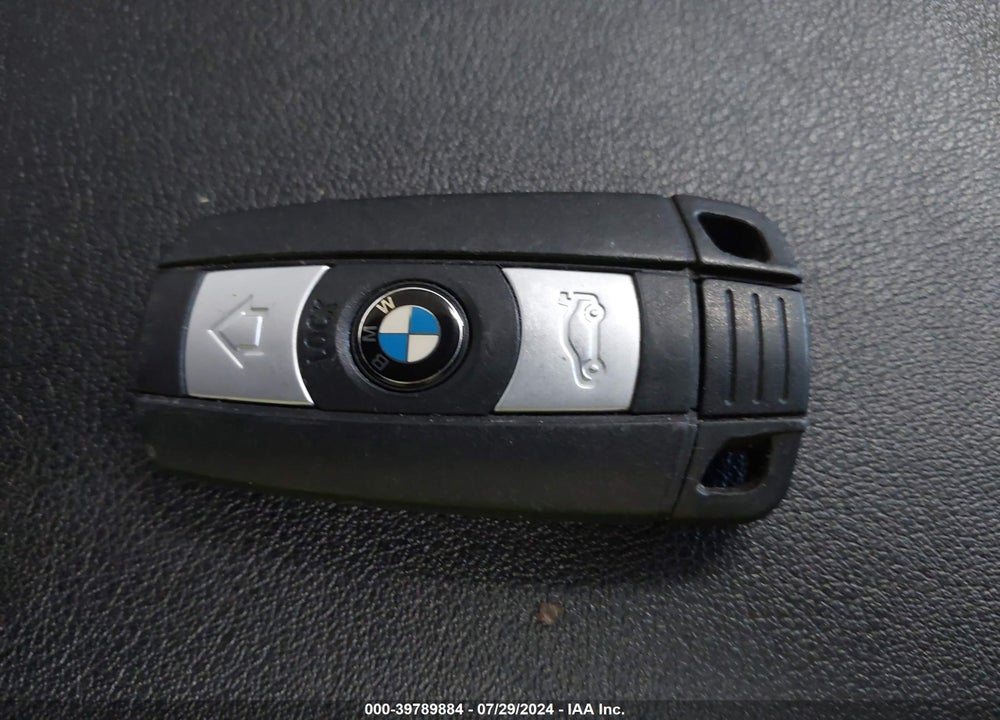 2008 BMW 528XI VIN: WBANV13588CZ60436
