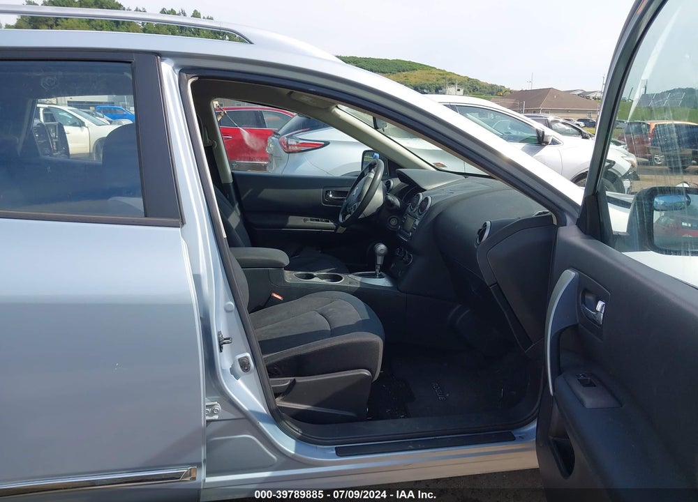 2014 NISSAN ROGUE SELECT S VIN: JN8AS5MVXEW204332