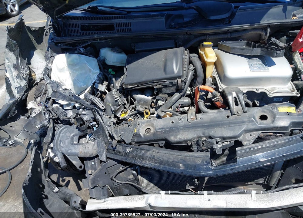 2004 TOYOTA PRIUS VIN: JTDKB20U240115528