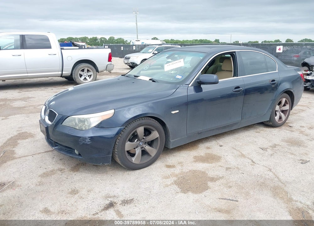 2007 BMW 525I VIN: WBANE535X7CY07112