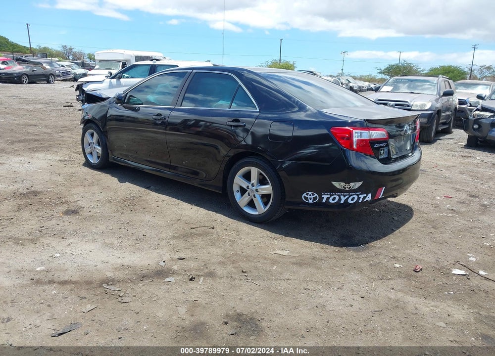 2013 TOYOTA CAMRY SE VIN: 4T1BF1FK6DU230271
