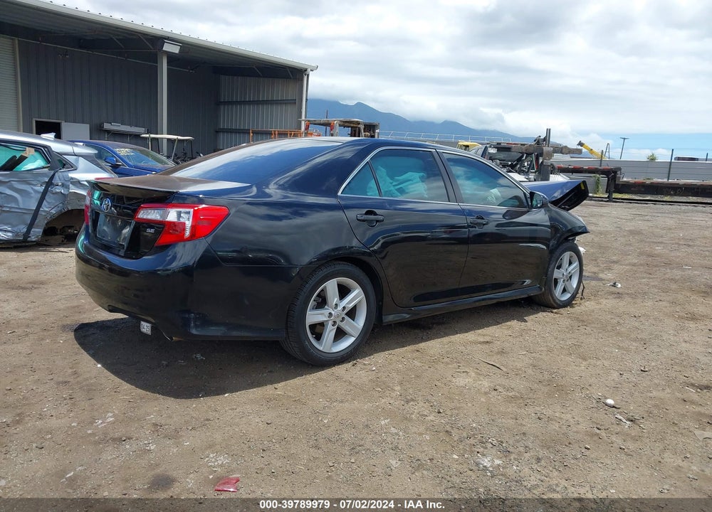 2013 TOYOTA CAMRY SE VIN: 4T1BF1FK6DU230271