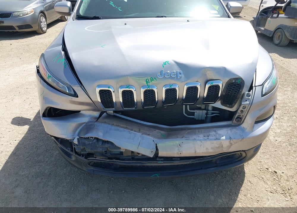 2018 JEEP CHEROKEE VIN: 1C4PJLCB0JD566910