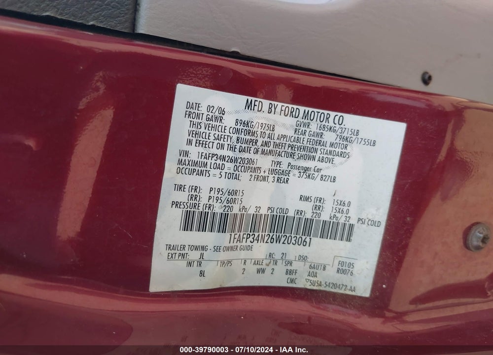 2006 FORD FOCUS ZX4 VIN: 1FAFP34N26W203061