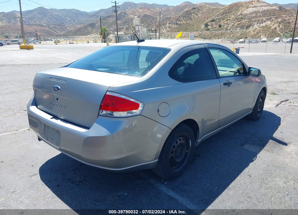 2008 FORD FOCUS S VIN: 1FAHP32N88W293119