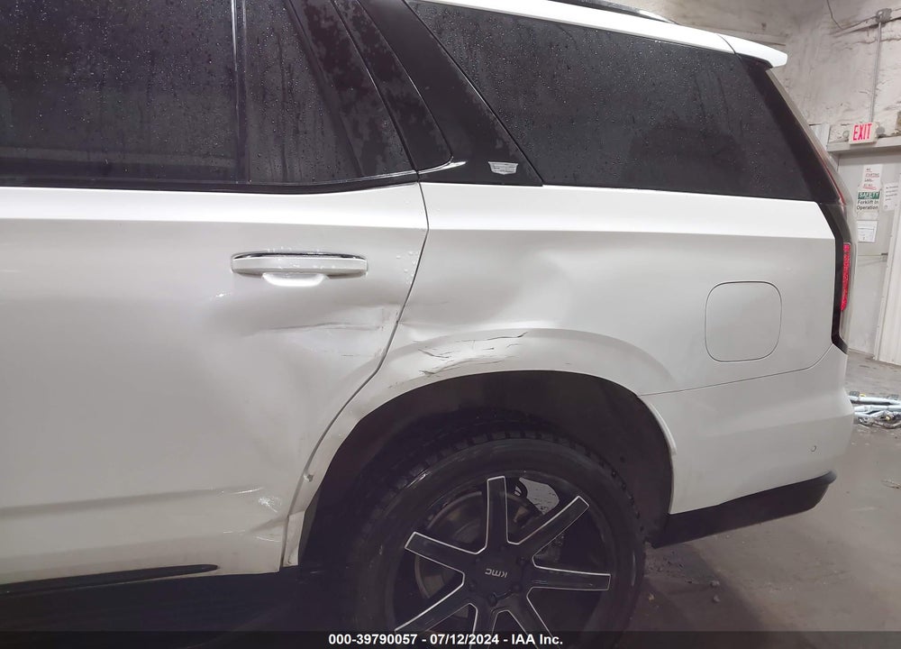 2022 CADILLAC ESCALADE 4WD PREMIUM LUXURY VIN: 1GYS4BKL6NR147100