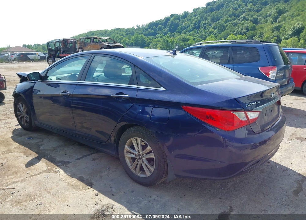 2013 HYUNDAI SONATA GLS VIN: 5NPEB4AC1DH807071