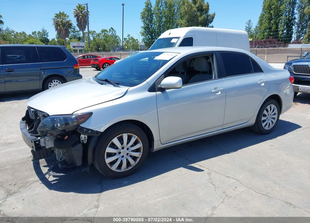 2013 TOYOTA COROLLA LE VIN: 2T1BU4EE0DC004456