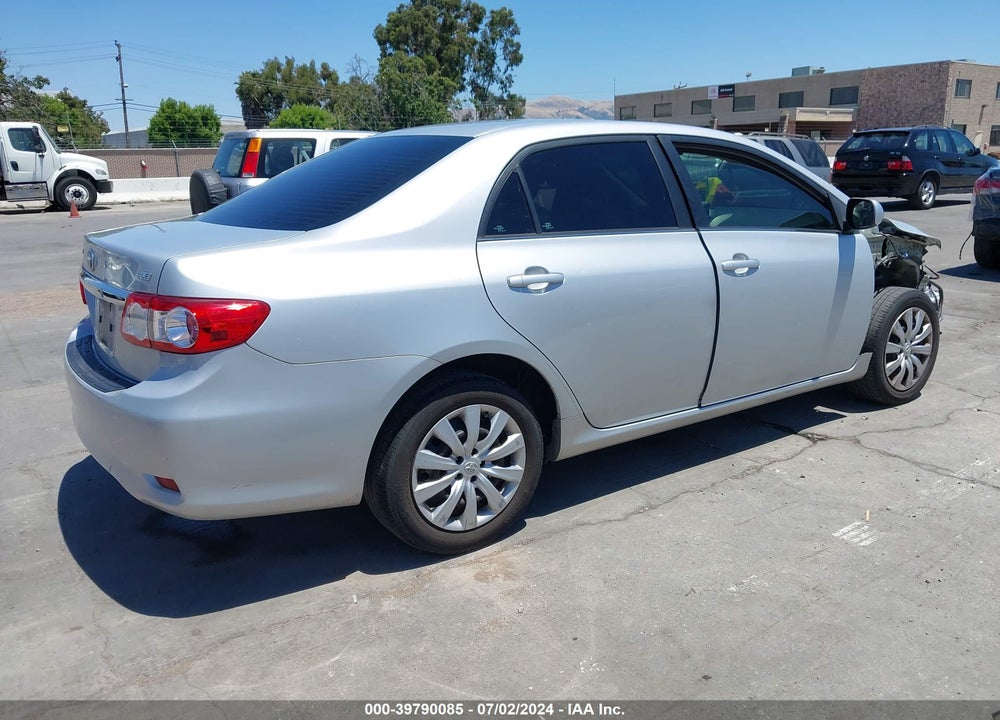 2013 TOYOTA COROLLA LE VIN: 2T1BU4EE0DC004456