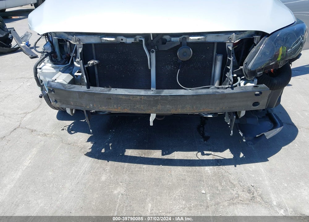 2013 TOYOTA COROLLA LE VIN: 2T1BU4EE0DC004456