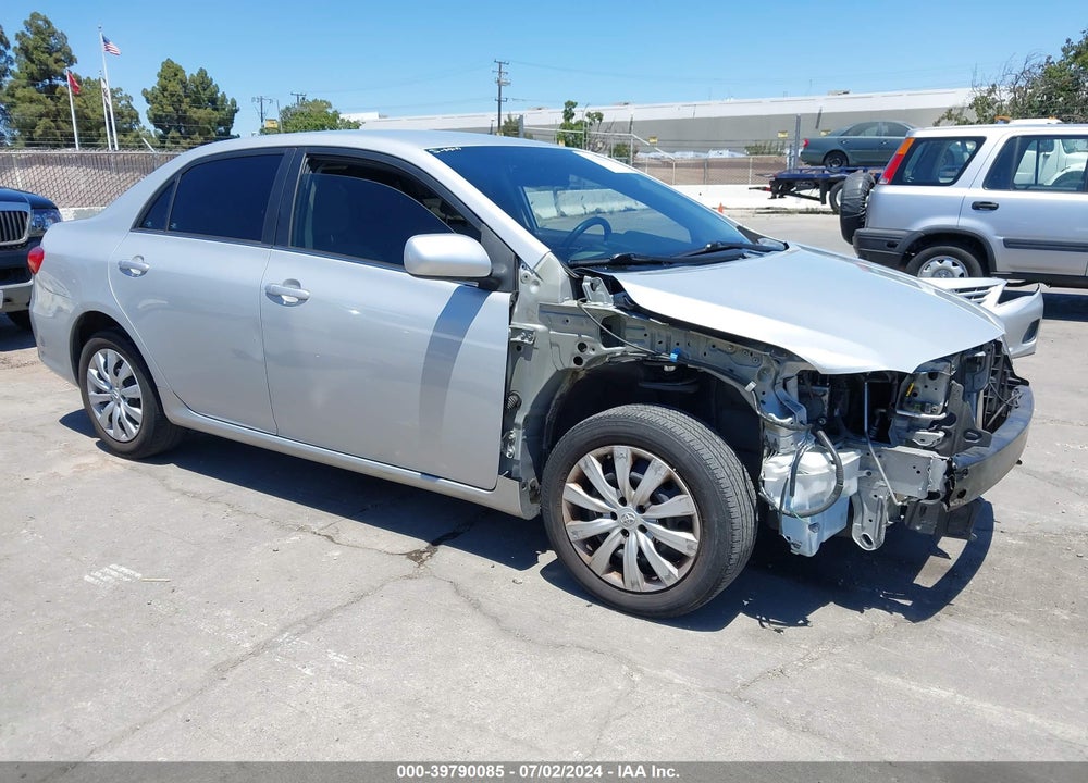 2013 TOYOTA COROLLA LE VIN: 2T1BU4EE0DC004456