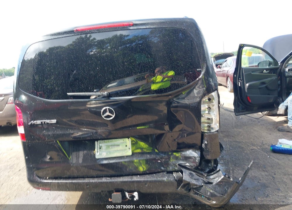 2016 MERCEDES-BENZ METRIS VIN: WD4PG2EE2G3125459