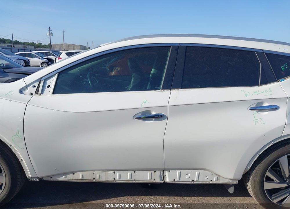 2015 NISSAN MURANO PLATINUM VIN: 5N1AZ2MG3FN235450