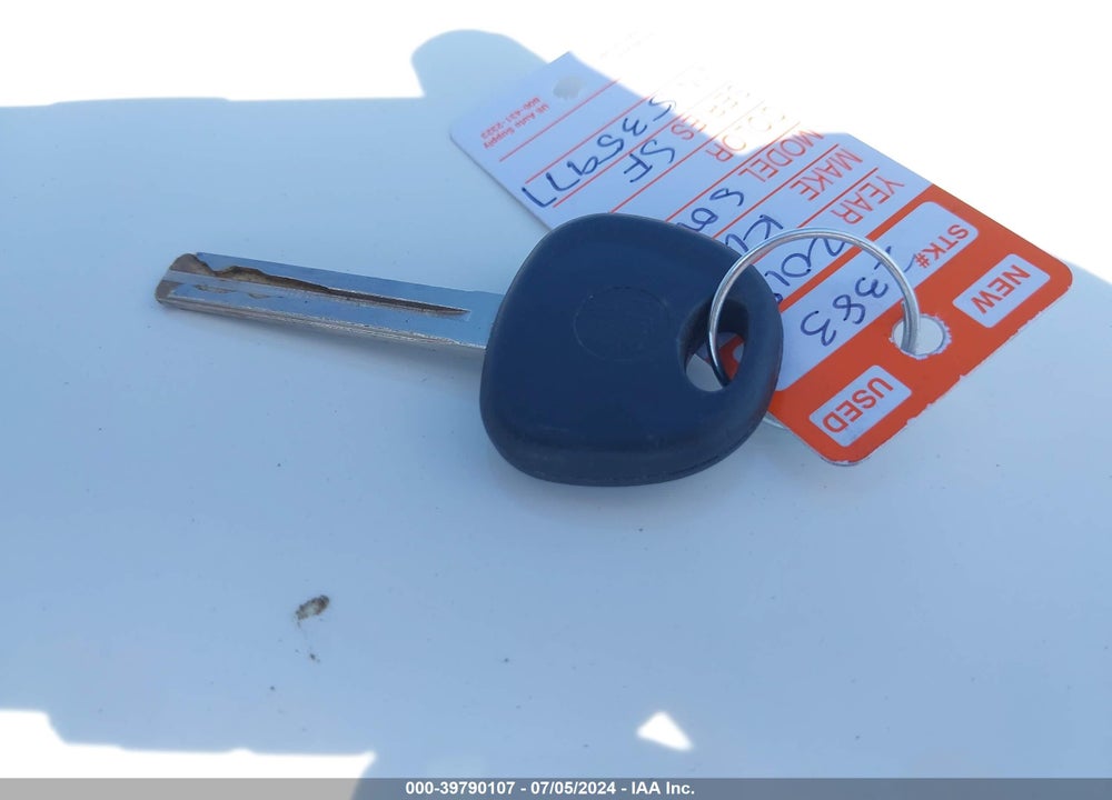 2018 KIA SOUL VIN: KNDJN2A21J7535977