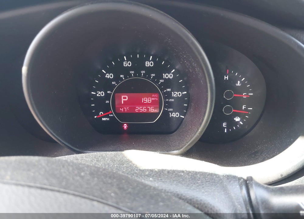 2018 KIA SOUL VIN: KNDJN2A21J7535977