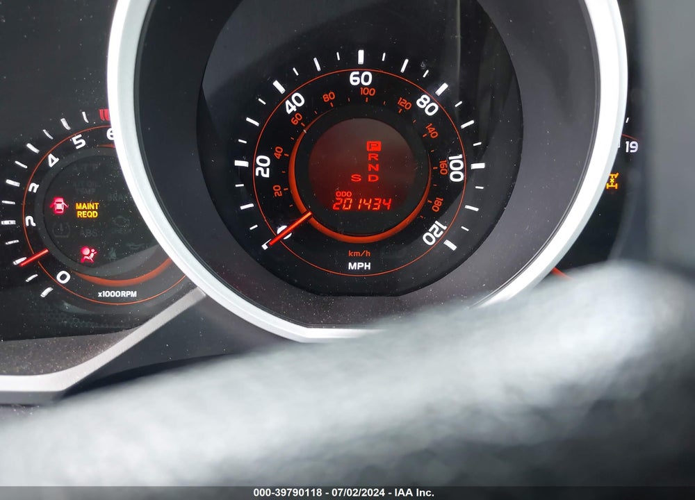2011 TOYOTA 4RUNNER LIMITED V6 VIN: JTEBU5JR4B5069203