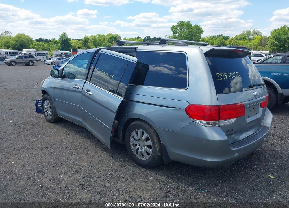 2008 HONDA ODYSSEY EX-L VIN: 5FNRL38798B070028