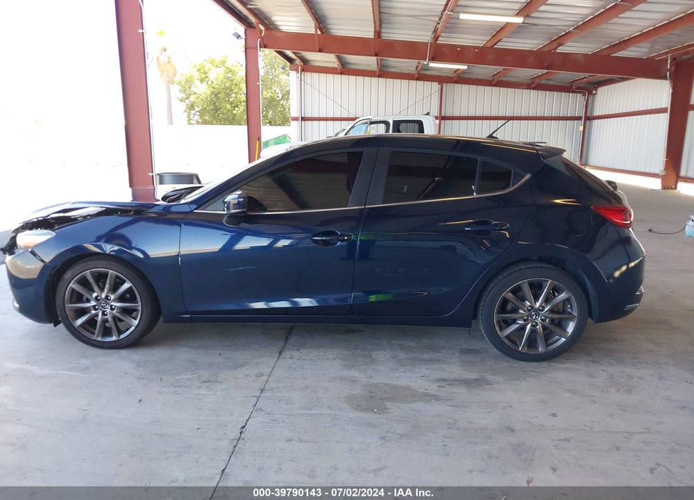 2018 MAZDA 3 TOURING VIN: 3MZBN1L3XJM183585