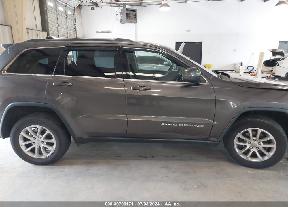 2015 JEEP GRAND CHEROKEE LAREDO VIN: 1C4RJFAG0FC627355